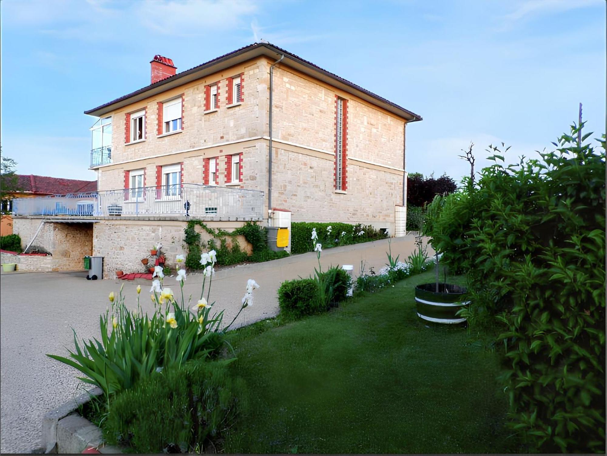 Appartement de 3 chambres avec jardin clos et wifi a Toulonjac Extérieur photo